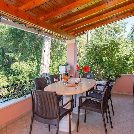 Villa Eleni Peritheia Agios Spyridon  Esterno foto