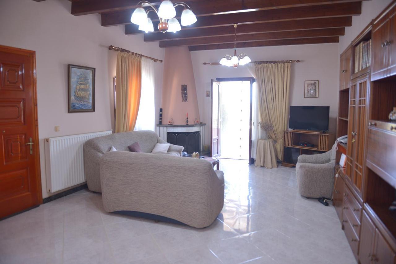 Villa Eleni Peritheia Agios Spyridon  Esterno foto