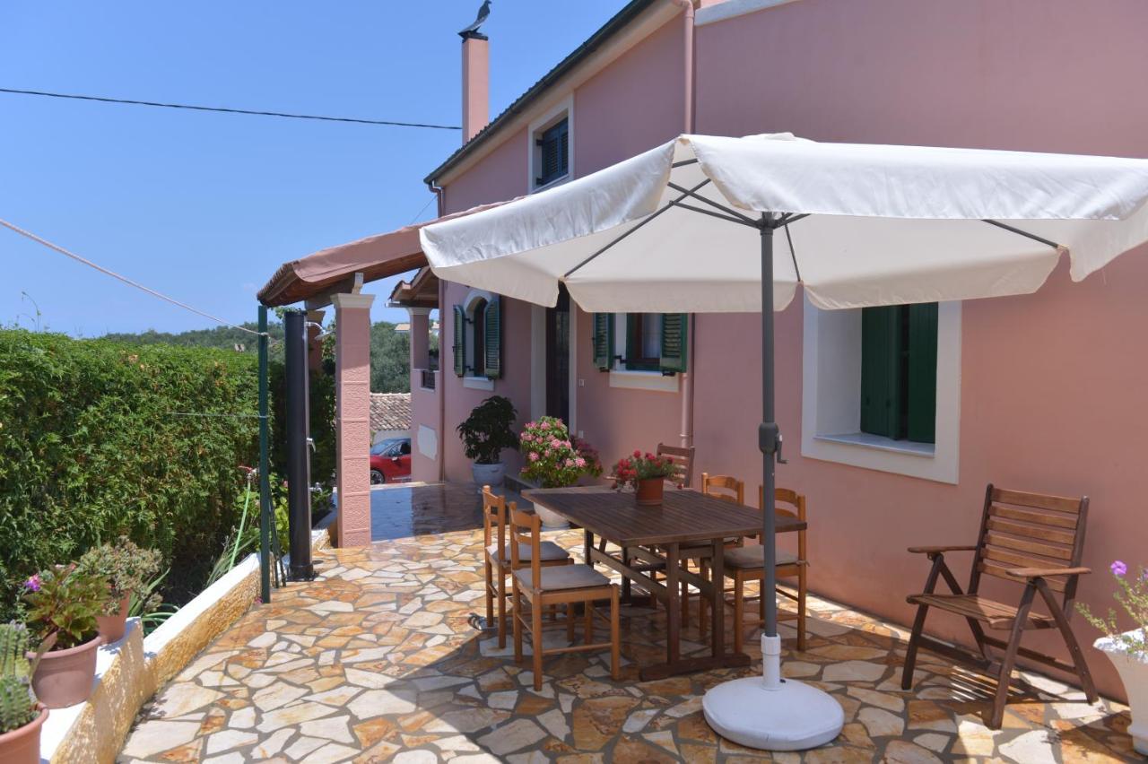 Villa Eleni Peritheia Agios Spyridon  Esterno foto