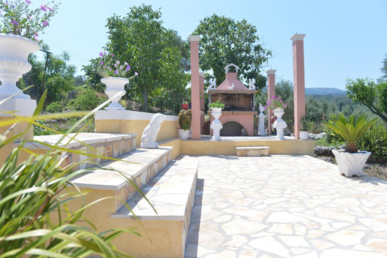 Villa Eleni Peritheia Agios Spyridon  Esterno foto