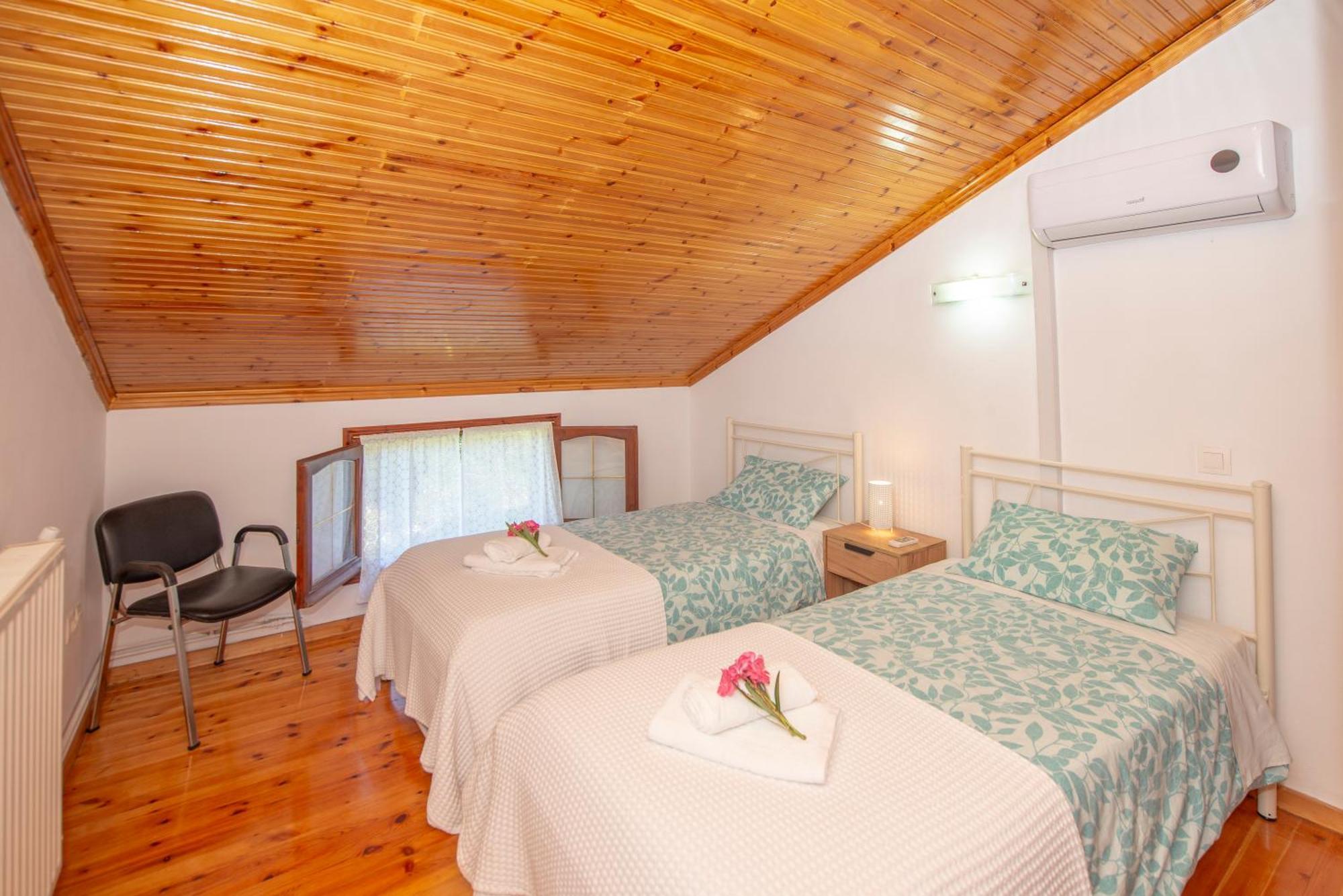Villa Eleni Peritheia Agios Spyridon  Esterno foto